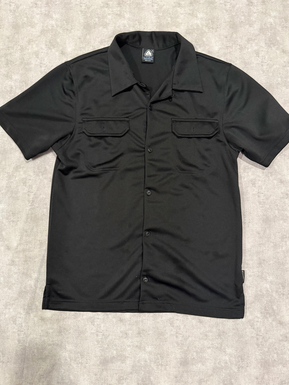 Vintage Y2K Nike ACG Black Short-Sleeve Button Shirt